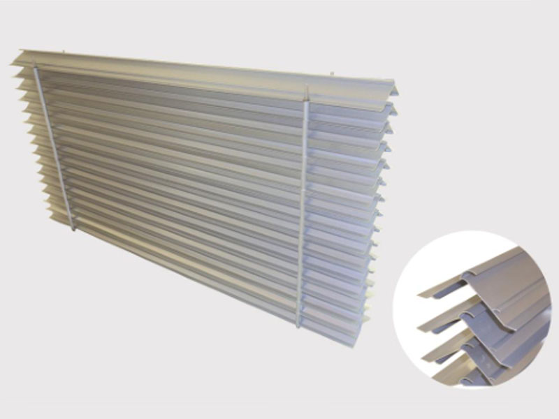 V-shaped aluminum alloy water collector
