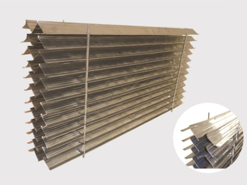 M-type stainless steel water collector