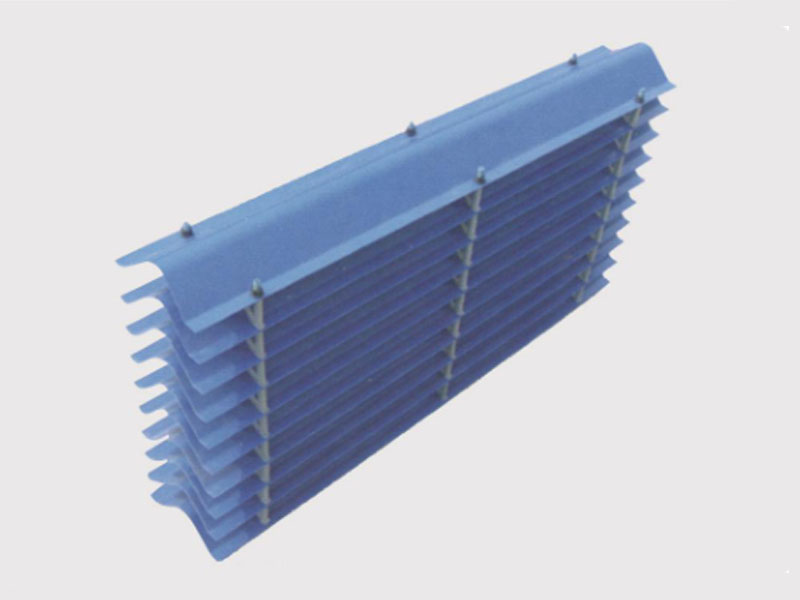 U-shaped water purifier
