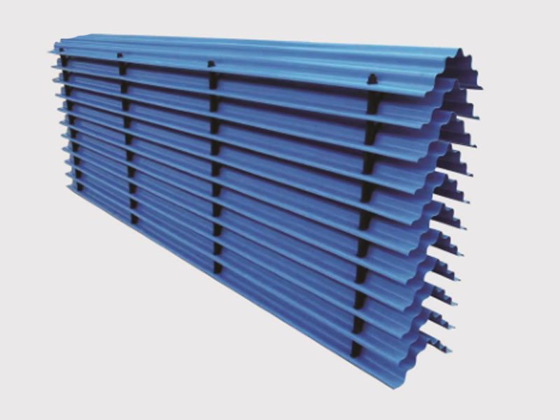 New type of multi fold wave water collector